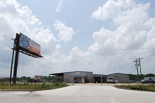 1st image of 15156 S Interstate 35