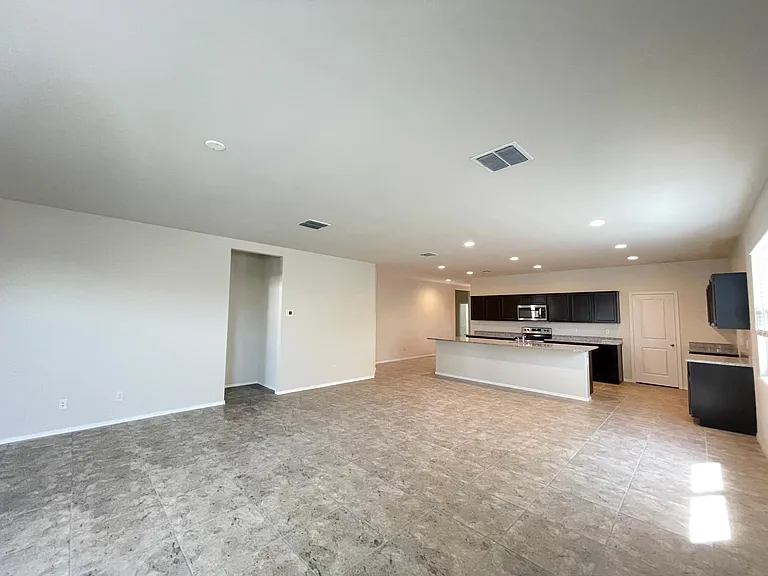 1076 W Sand Canyon Ct — Photo 7