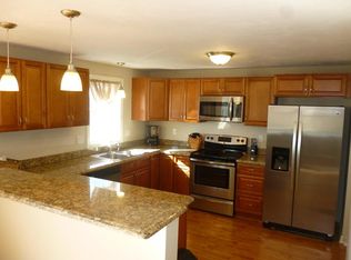 28 Bittersweet Blvd, Worcester, MA 01607