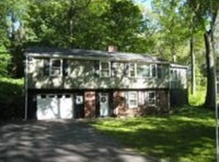 24 Lynn Fells Pkwy, Stoneham, MA 02180