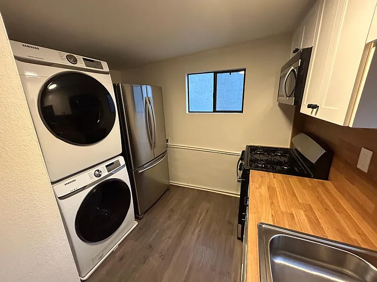 515 N Cabrillo Ave #B — Photo 11