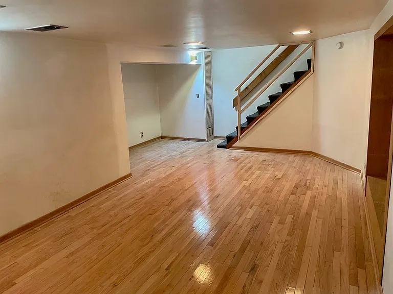 1122 N Harlem Ave #A — Photo 10