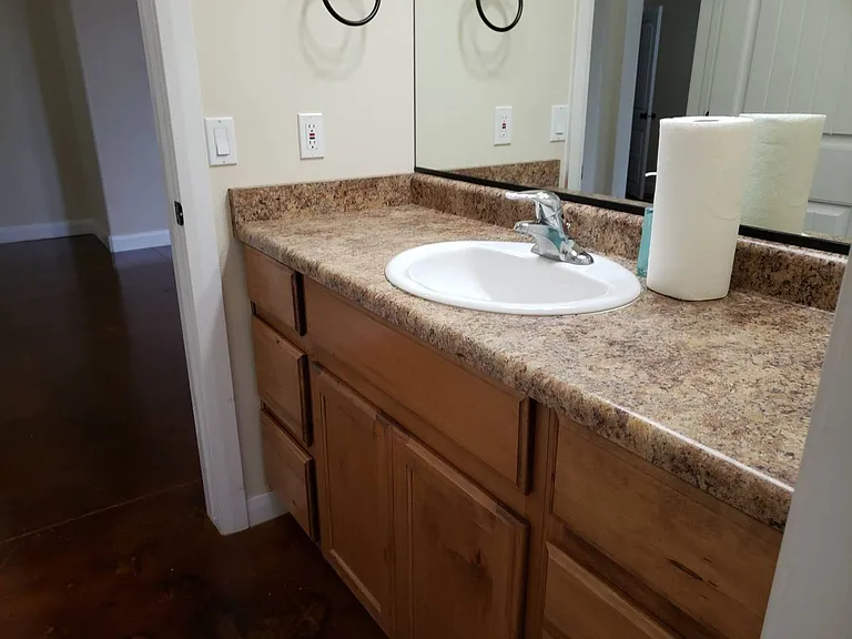 1385 W Clinton Way — Photo 23