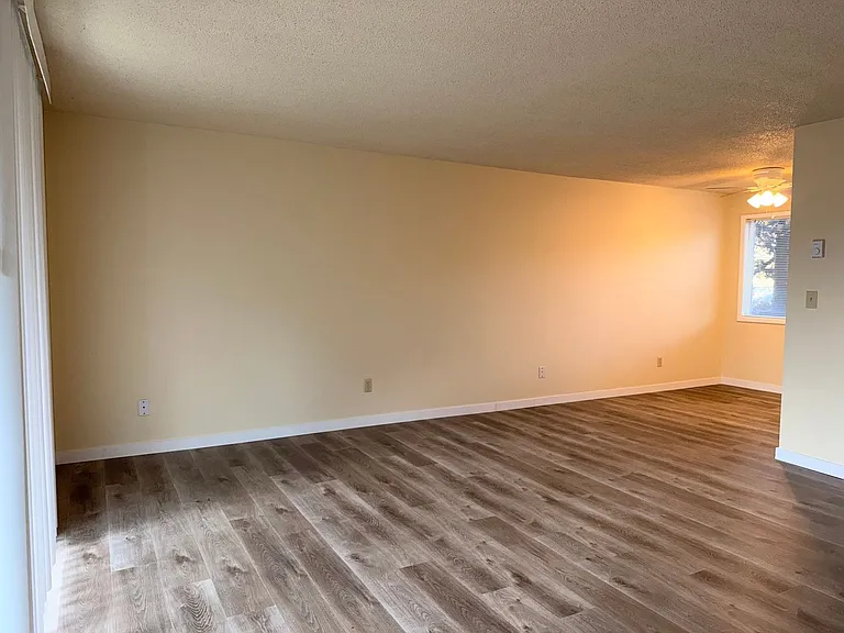 4520 SE Ina Ave — Photo 6