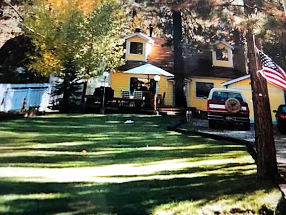 4th image of 887 Tulip Ln