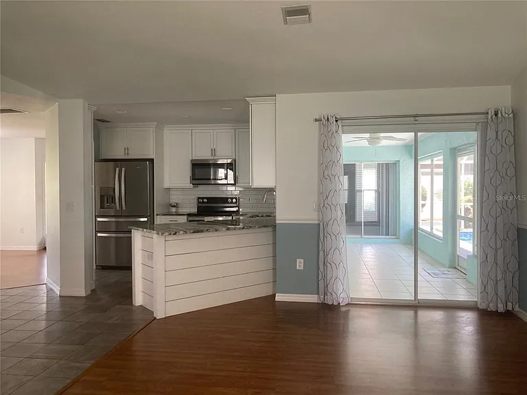 4835 Jacaranda Heights Dr — Photo 10
