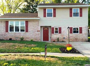 4621 S Clearview Dr, Camp Hill, PA 17011