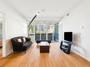 788 Arthur Erickson Pl #204, West Vancouver, BC V7T0B2