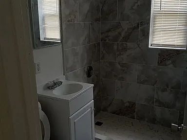 3rd image of 1930 Marseille Dr #9