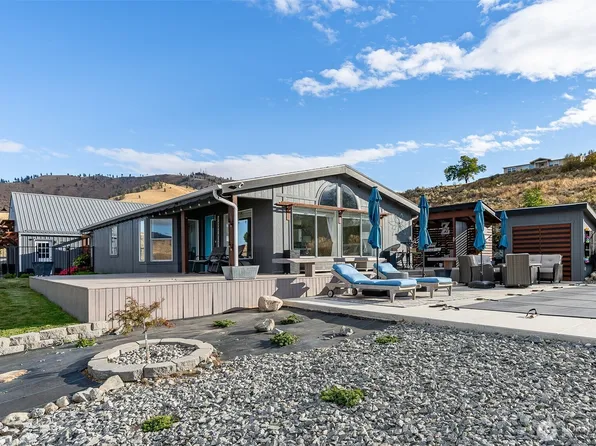 20 Little Butte Ranch Rd, Chelan, WA 98816
