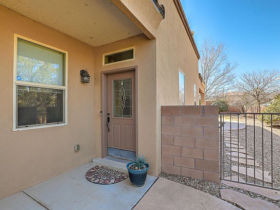 4th image of 6823 Vista Antigua Dr NW