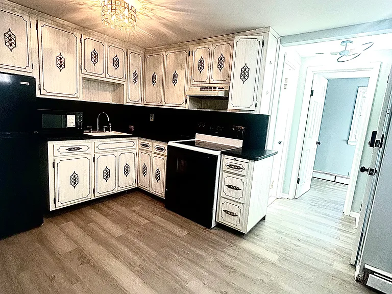 205 N 16th St #3 — Photo 5