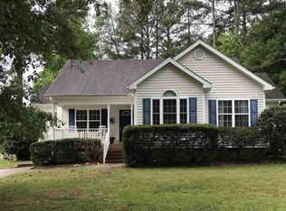 512 Senterwood Ct, Fuquay Varina, NC 27526