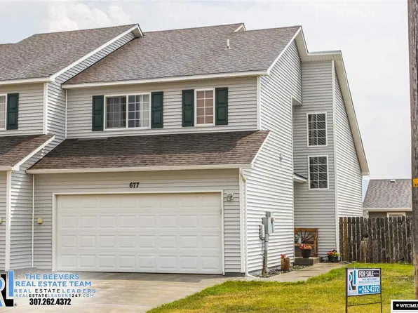 677 7th St, Evansville, WY 82636