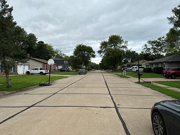 4th image of 133 Oak Dr