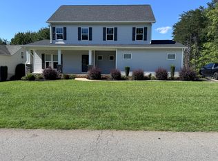 3650 Glen Meadows Dr, Denver, NC 28037