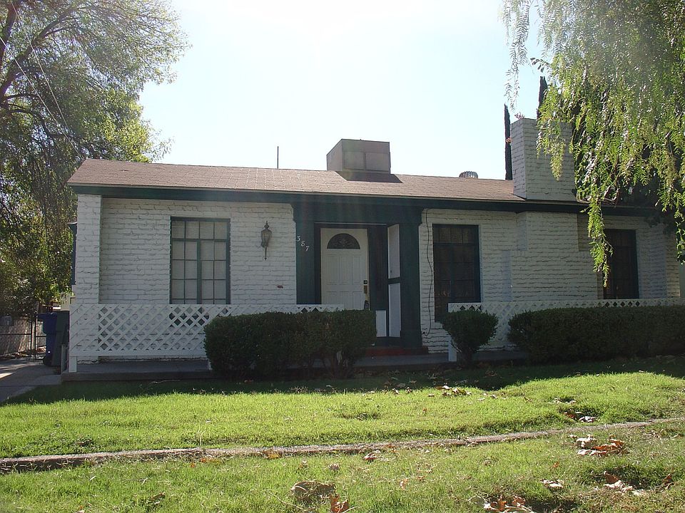 WOW!! Vintage Cottage Home for under 300,000!!!