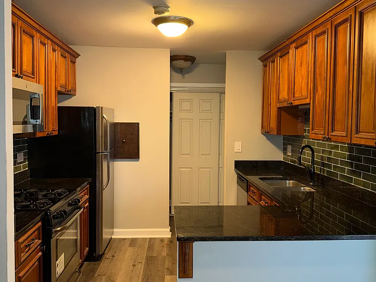 918 E Old Willow Rd #104 — Photo 10