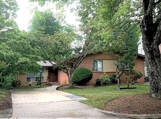 122 Saint Lawrence Dr, Silver Spring, MD 20901