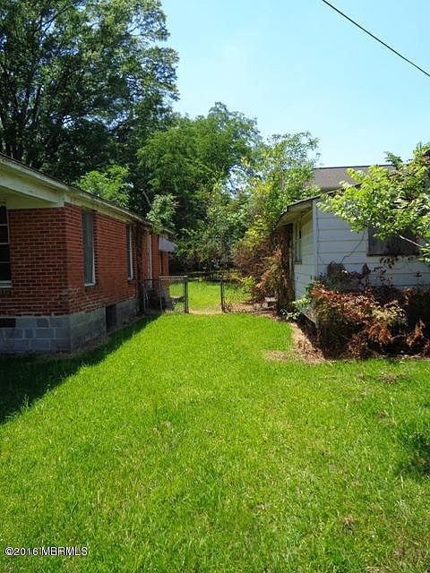 2nd image of 629 45th Ave