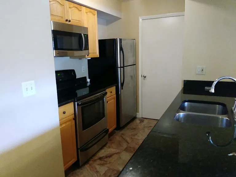 3034 Parkway Blvd #105 — Photo 3