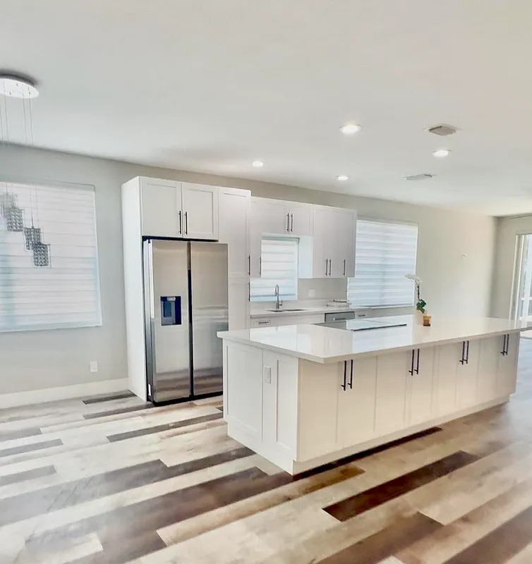 3 bed, 2.5 bath, 1816 sqft, $4,000 — Photo 1
