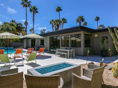 1994 Yucca Pl, Palm Springs, CA, 92264