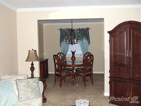 5th image of 4800 Forest Ln