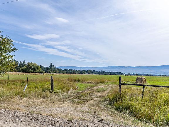 4th image of Nhn Middle Bear Creek Rd