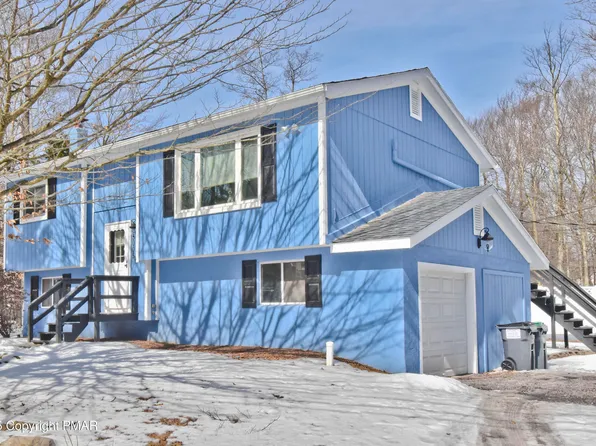 5005 Holiday Dr, Pocono Summit, PA 18346