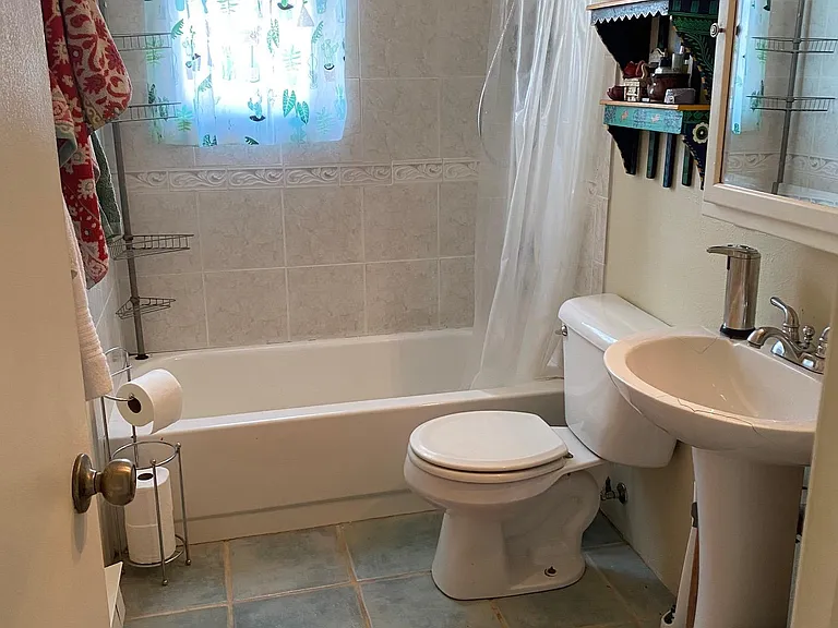 1001 E Moorhead Cir — Photo 9