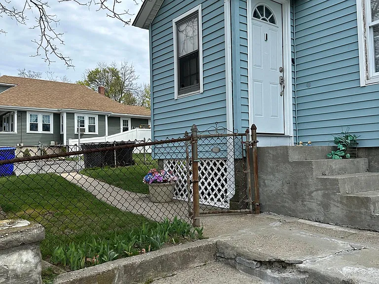 524 Warren Ave — Photo 31