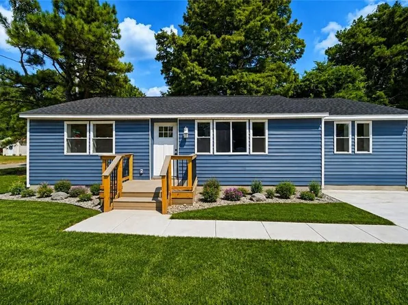 328 Fulcher St, Suffolk, VA 23434