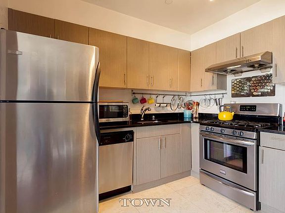4th image of 228 Bushwick Ave APT 7B