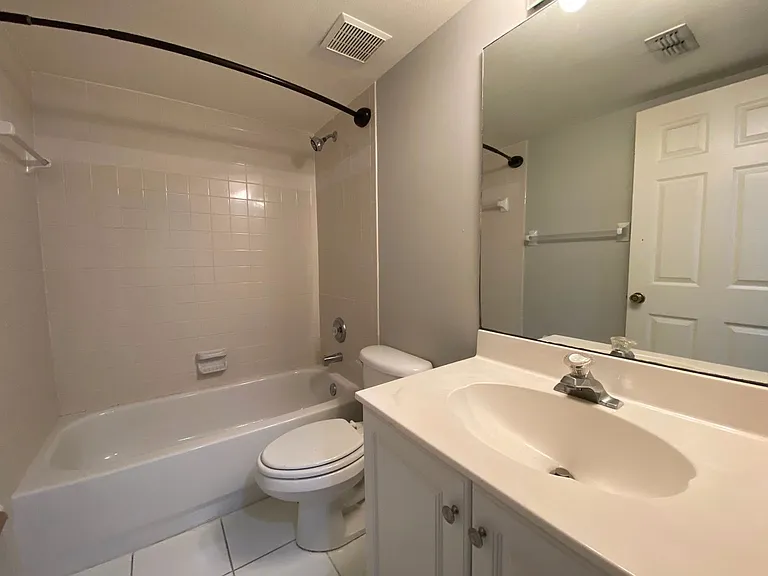 26741 Little John Ct #14 — Photo 18