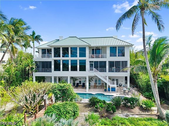 3rd image of 16730 Captiva Dr
