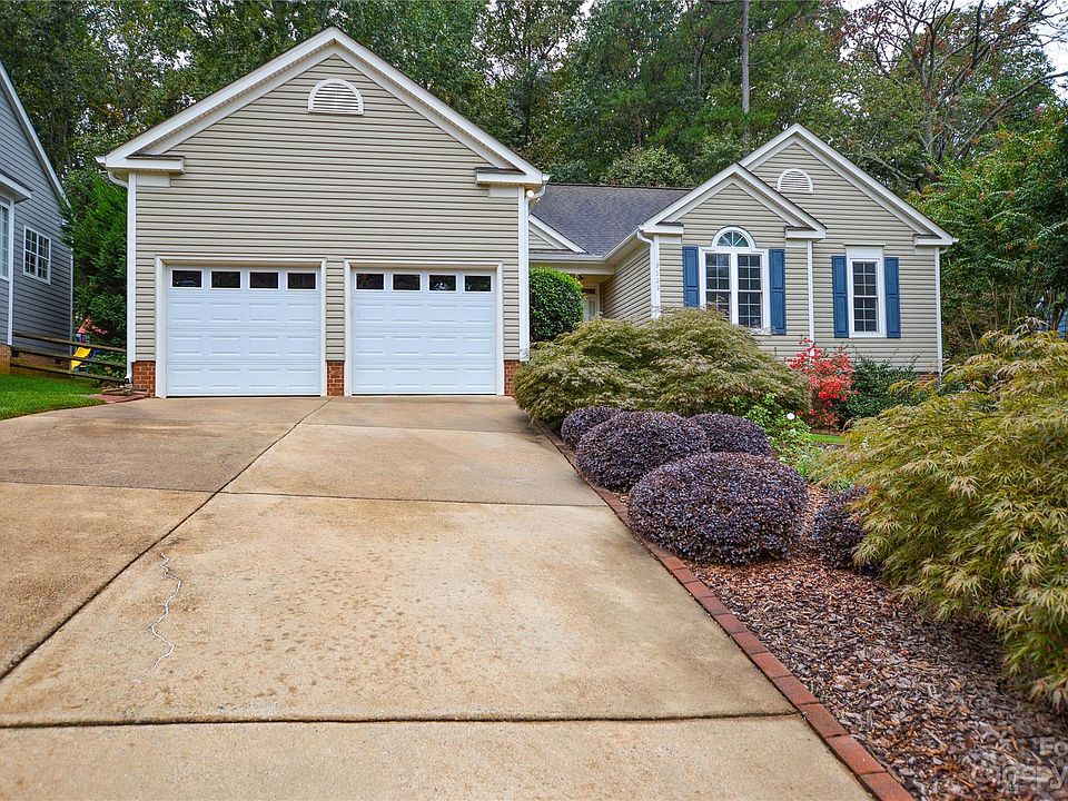 1st image of 9126 Twin Trail Dr
