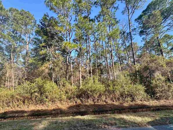 7162 Loysburg St, Navarre, FL 32566