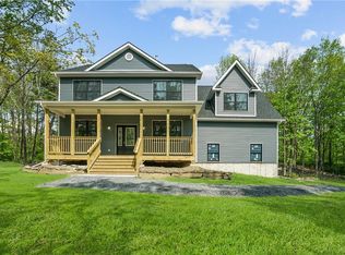 53 Bedell Dr, Port Jervis, NY 12771