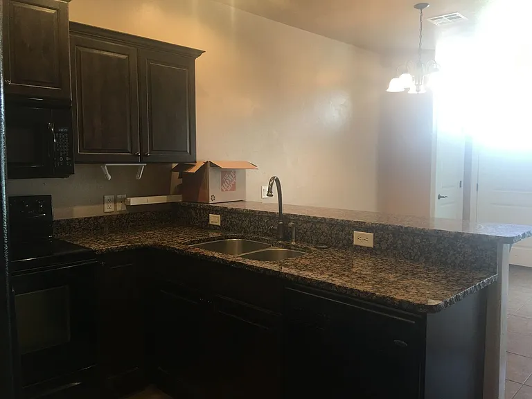 1177 N Northfield Rd #43 — Photo 3