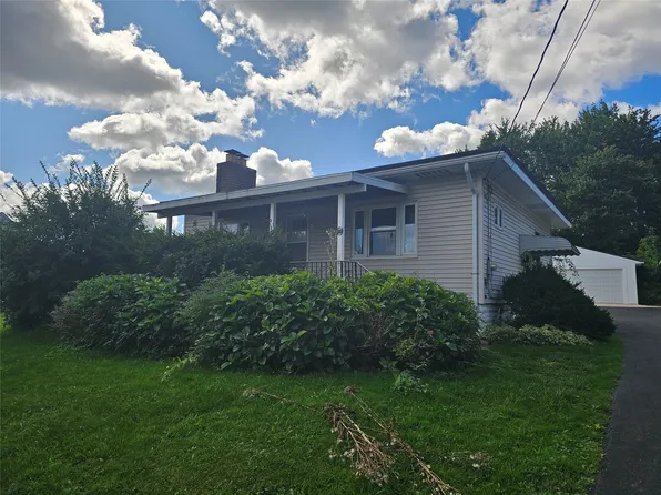 1705 Dudley St, Erie, PA 16509