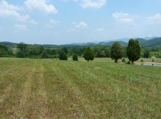 1645 Big Gully Rd, Maryville, TN 37801