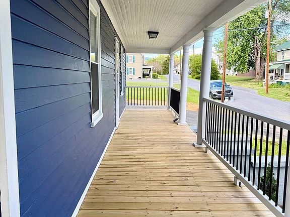 4th image of 619 Branch St