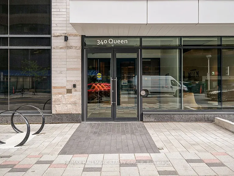 340 Queen St #1302 — Photo 3