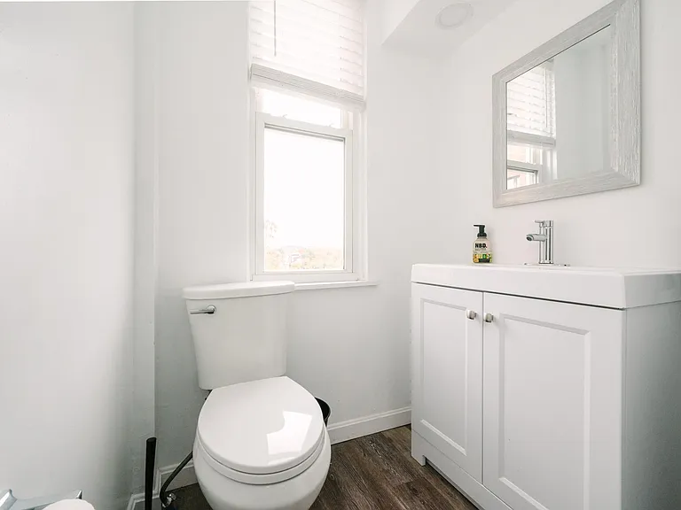 3204 Niagara St — Photo 37