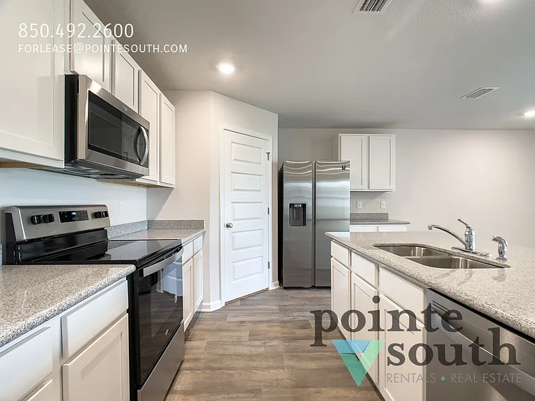 5562 Galahad Trl — Photo 10