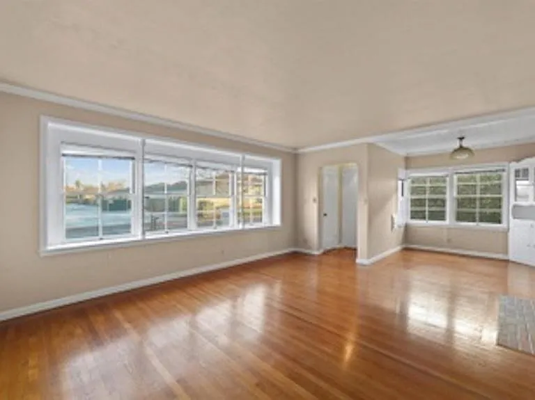 3526 M St — Photo 3