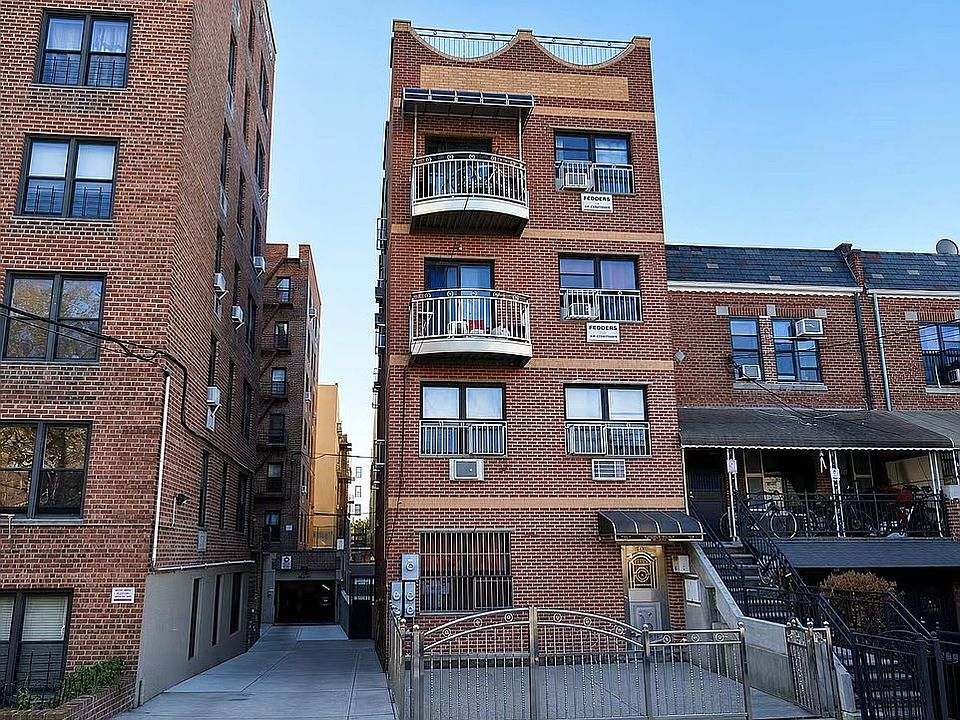 1st image of 872 41st St