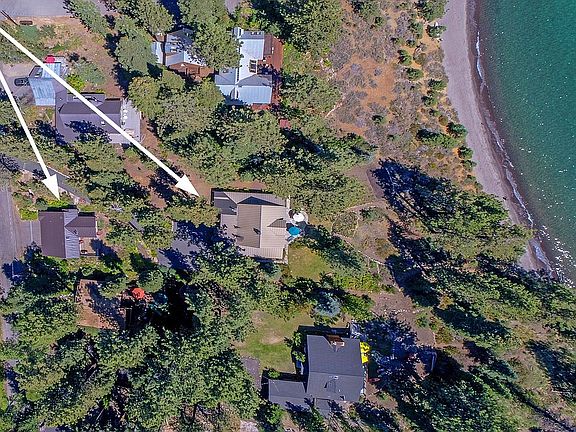 5th image of 2780 Lake Terrace Ave