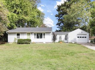 562 Jutlew Rd, Newark, OH 43055